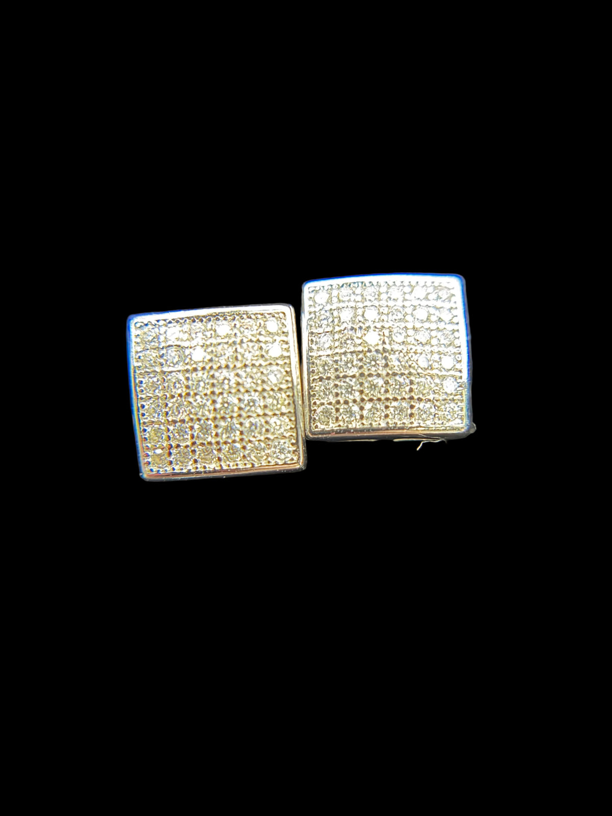 #21 MOISSANITE EARRINGS ( DIAMOND PASS THE TESTER) PANTALLA /ARETE