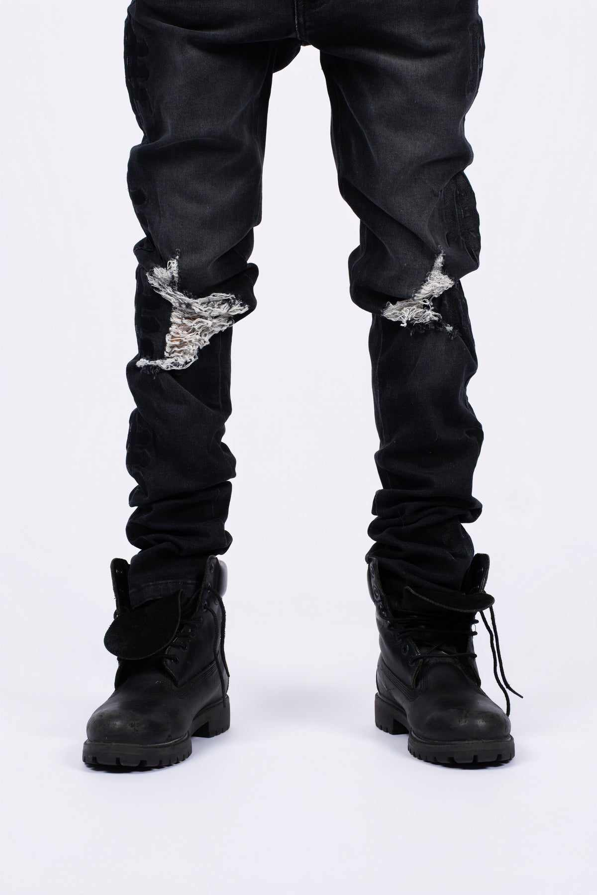 MIXED EMOTION JEANS MIDNIGHT MONOGRAM DENIM.