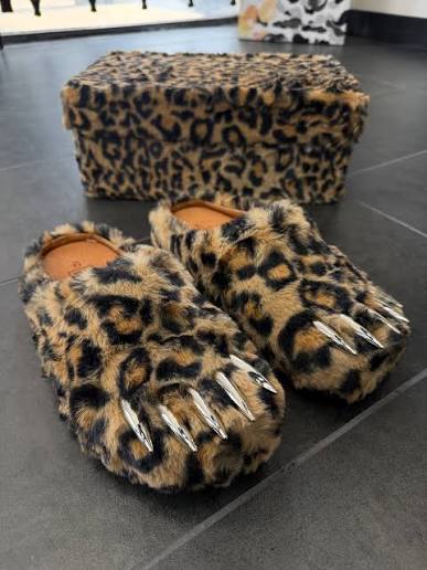 BEAR CLAW LEOPARD CLAW MULE