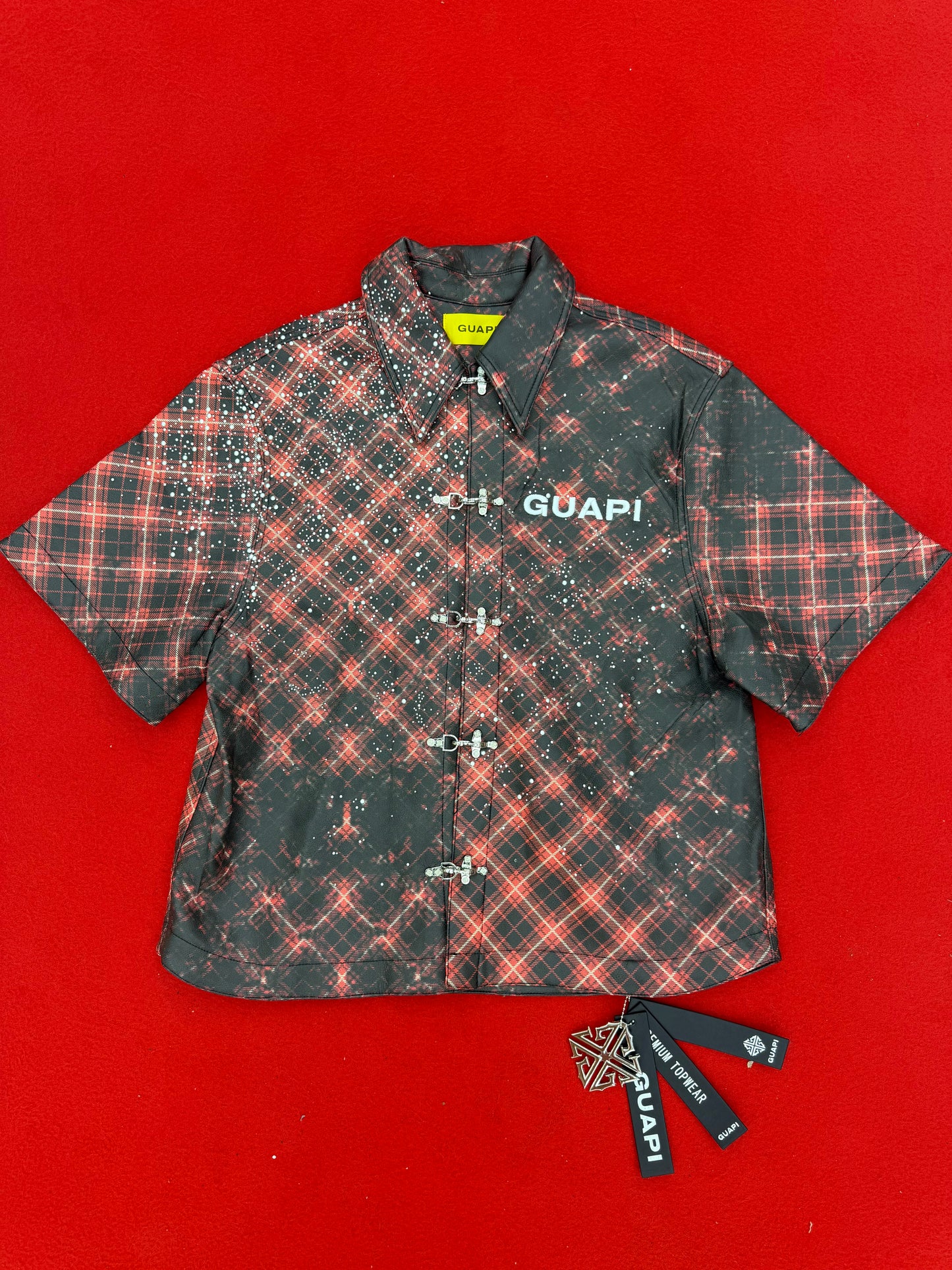 GUAPI BLACK/RED