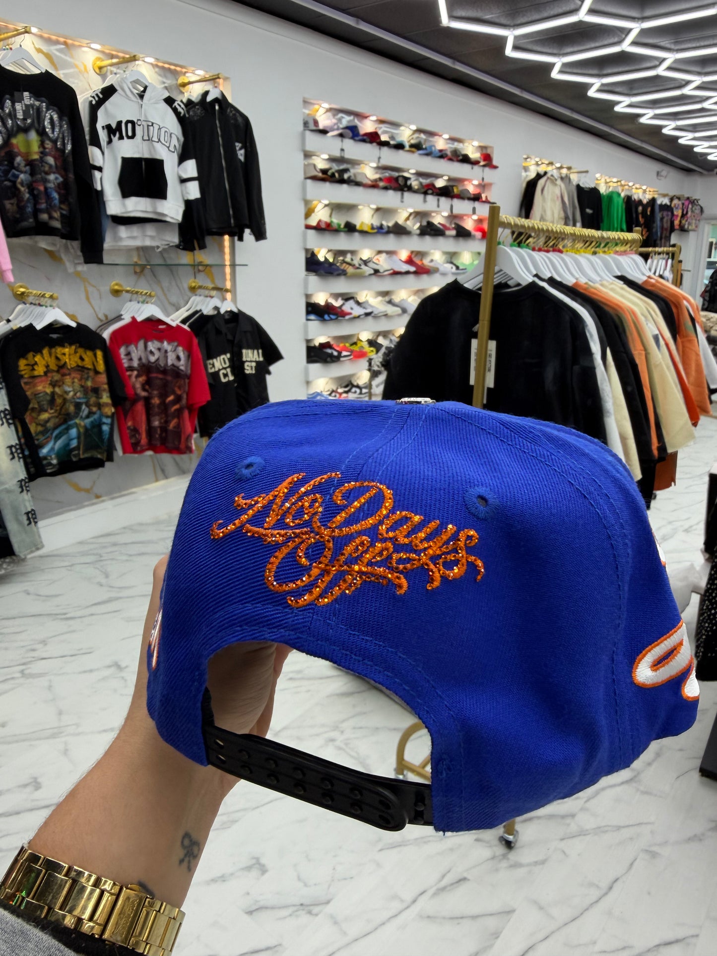 LIFE HUSTLERS HAT BLUE
