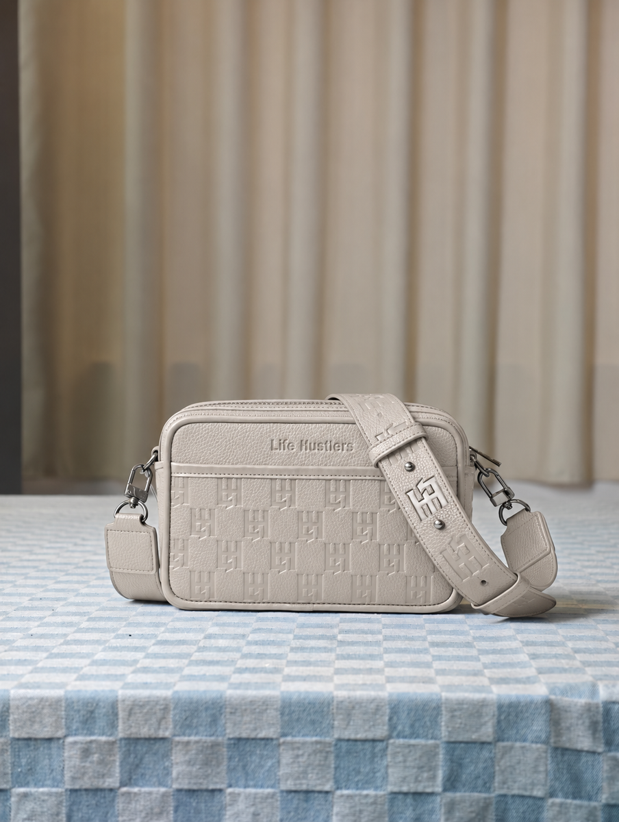 LIFE HUSTLERS MESSENGER BAG