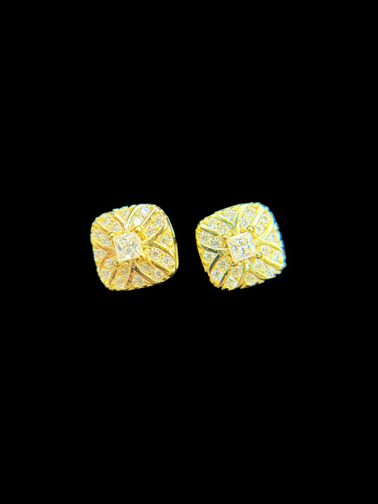 #7 MOISSANITE EARRINGS ( DIAMOND PASS THE TESTER) PANTALLA /ARETE