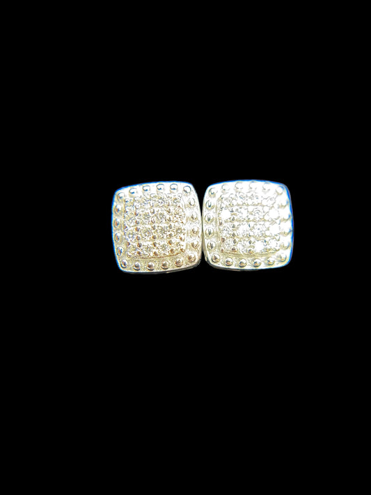 #26 MOISSANITE EARRINGS ( DIAMOND PASS THE TESTER) PANTALLA /ARETE