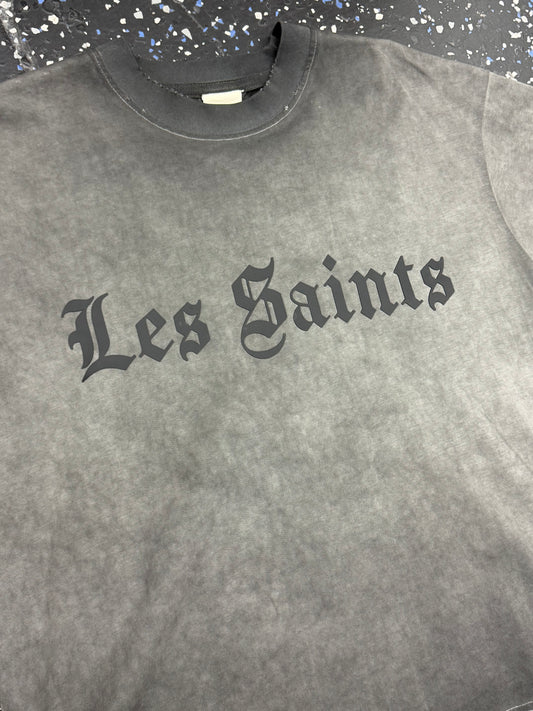 REBEL LES SAINTS TEE GREY