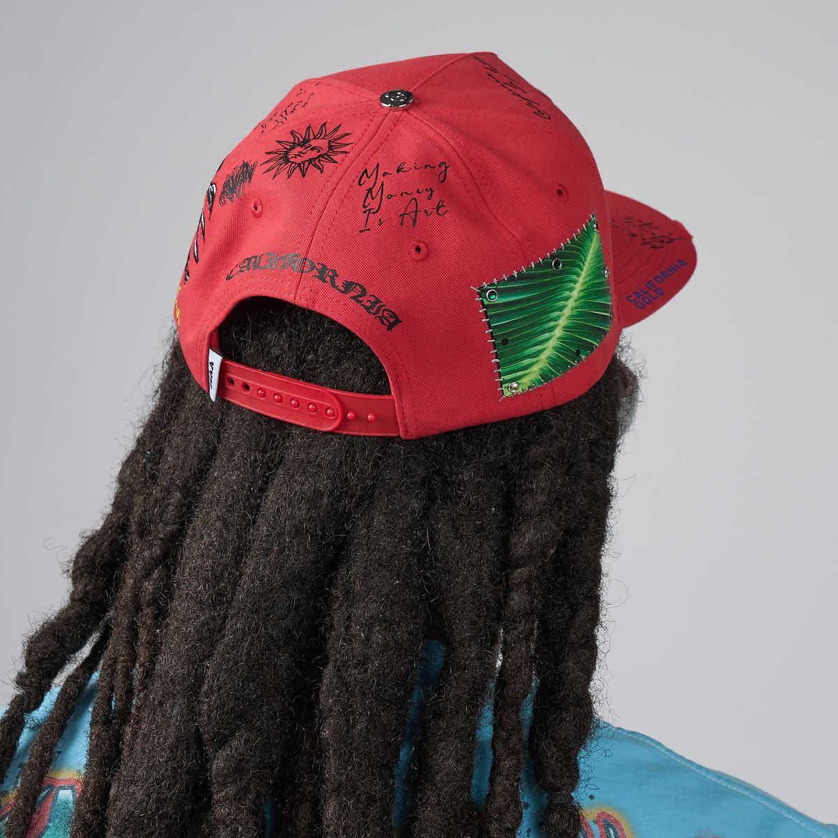 DUAA VISION RED HAT