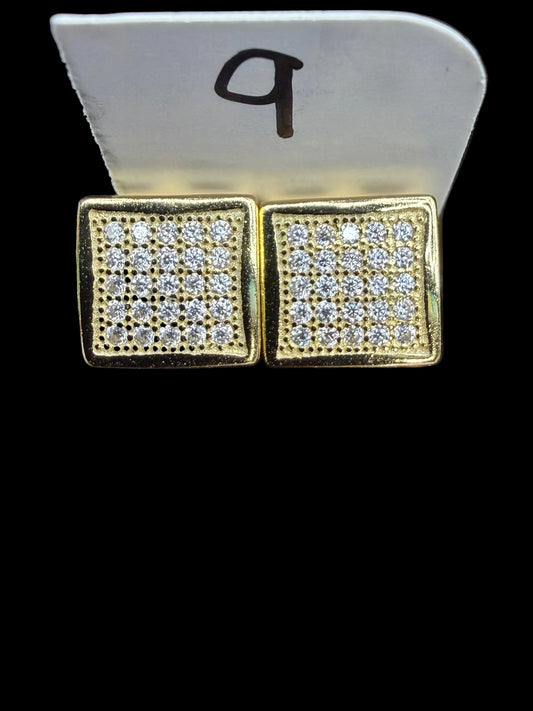 #9 MOISSANITE EARRINGS ( DIAMOND PASS THE TESTER) PANTALLA /ARETE