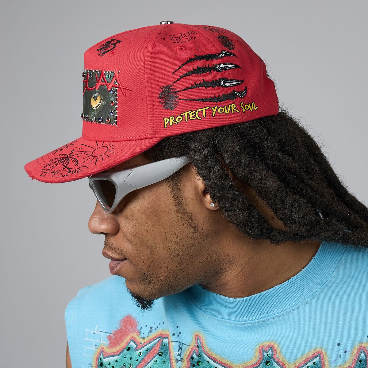 DUAA VISION RED HAT