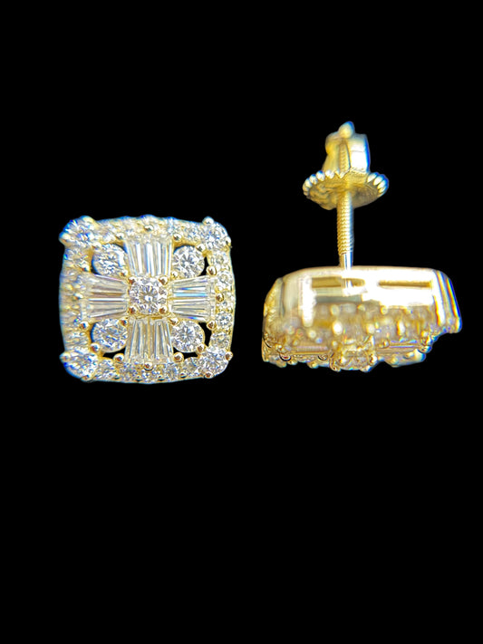 #39 MOISSANITE EARRINGS ( DIAMOND PASS THE TESTER) PANTALLA /ARETE