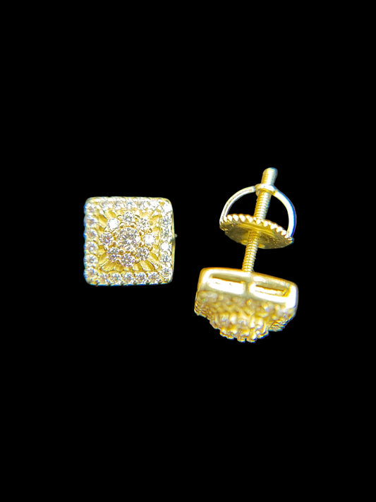 #37 MOISSANITE EARRINGS ( DIAMOND PASS THE TESTER) PANTALLA /ARETE