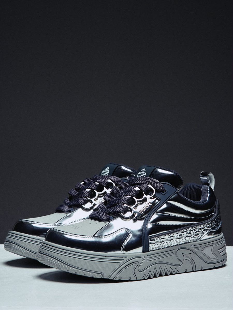GUAPI Chrome Skate Star Shoes Sneakers
