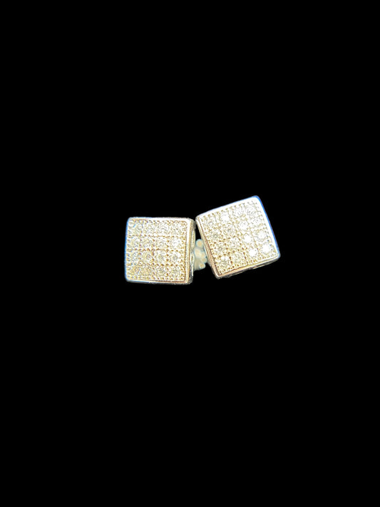 #29 MOISSANITE EARRINGS ( DIAMOND PASS THE TESTER) PANTALLA /ARETE