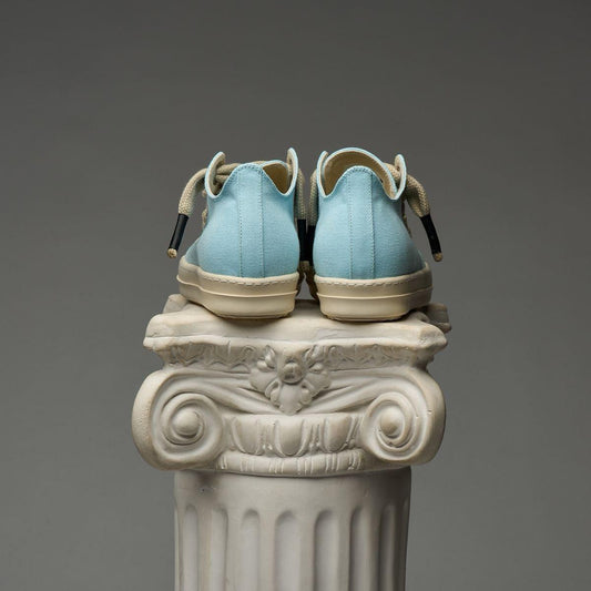 DUAA Salm 28 | Powder Blue Shoe