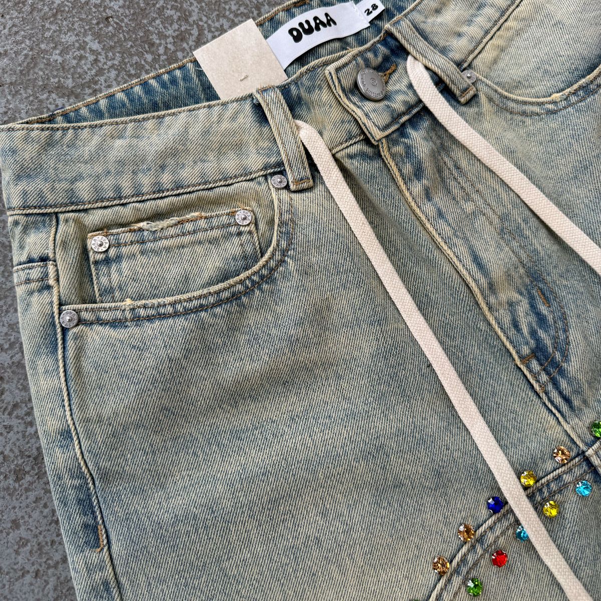DUAA BOOMING U STONE DENIM SHORT