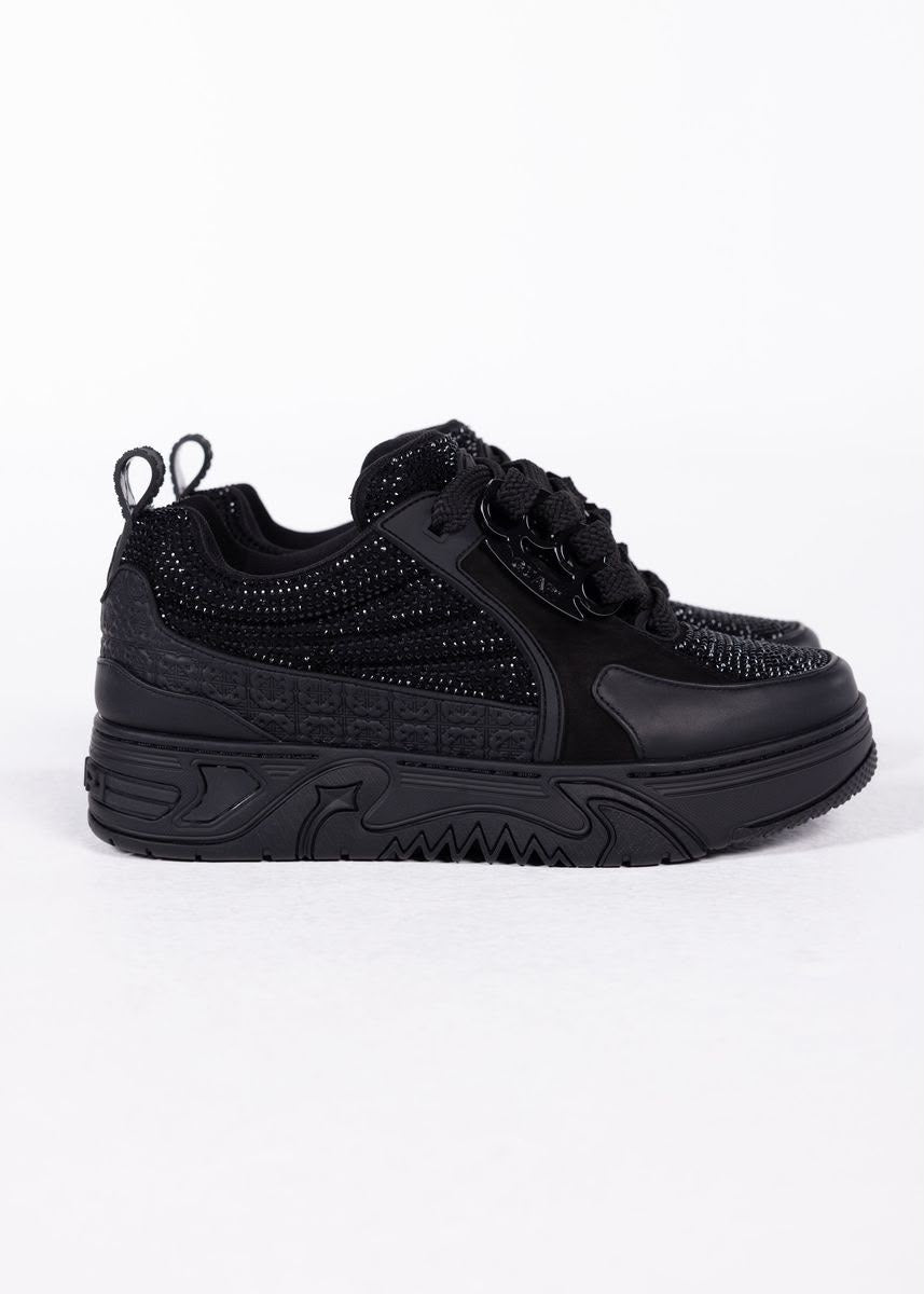 GUAPI ALL BLACK SKATE STAR