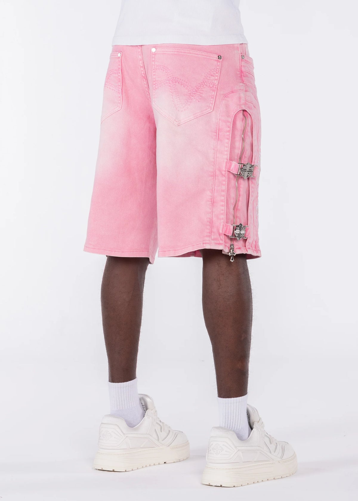 GUAPI French Rose Cross Buckle Shorts