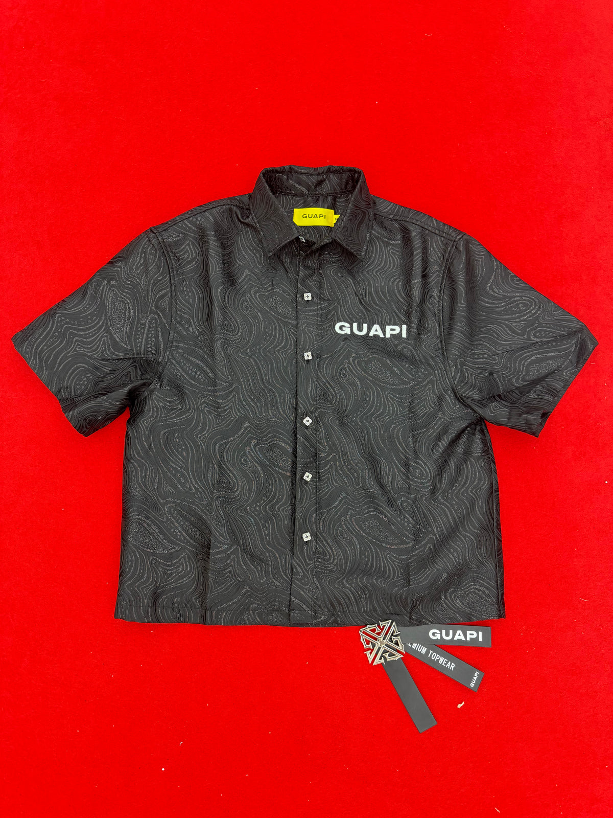 GUAPI BLACK